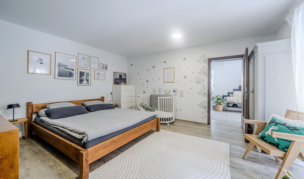 Prodej domu 128 m² s pozemkem 459 m², Sokoleč – náhled fotky 10