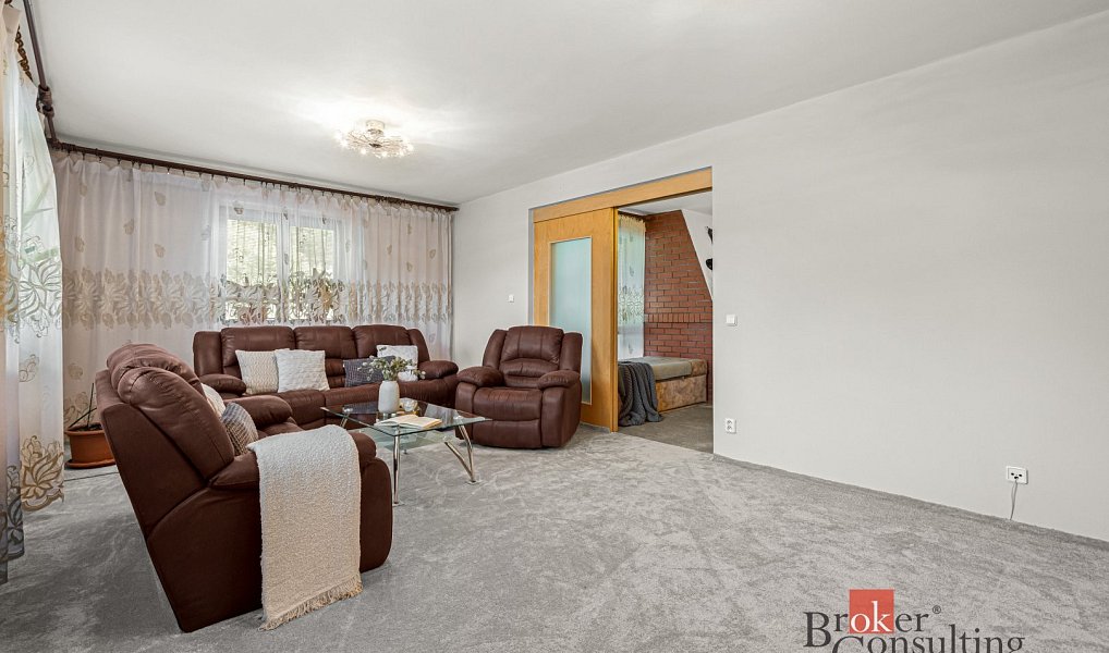 Prodej domu 450 m² s pozemkem 5 026 m², Netvořice – náhled fotky 12