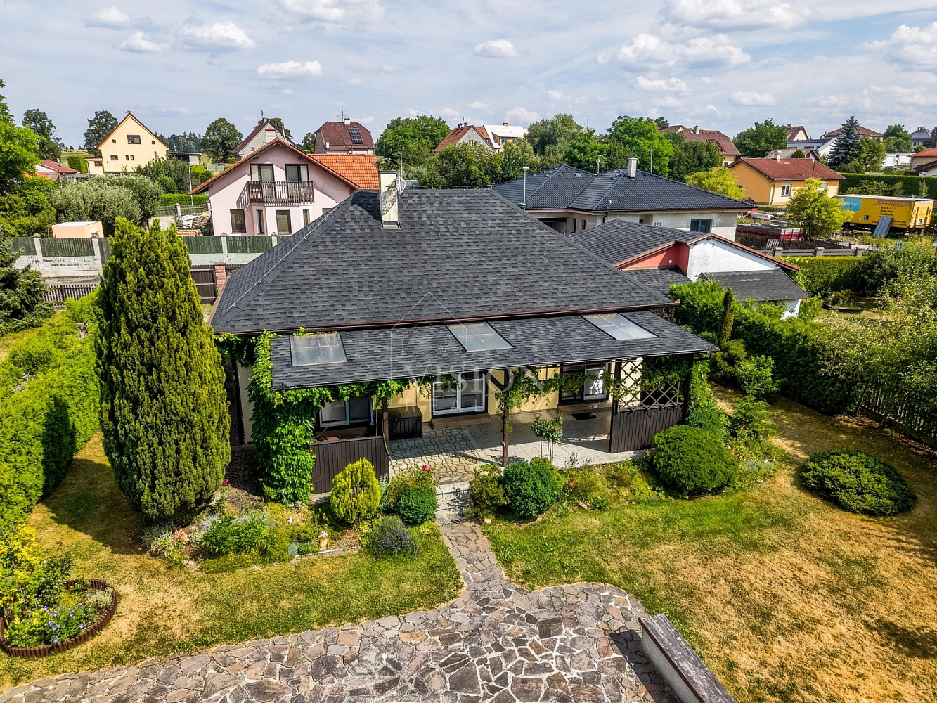 Prodej domu 70 m² s pozemkem 954 m² — photo 2
