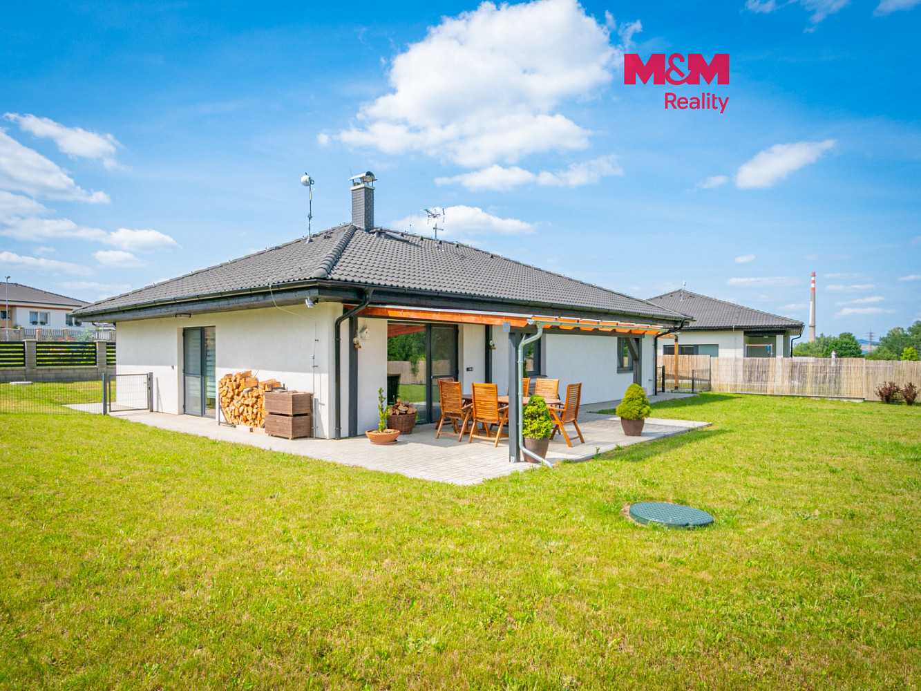 Prodej domu 121 m² s pozemkem 1 169 m²