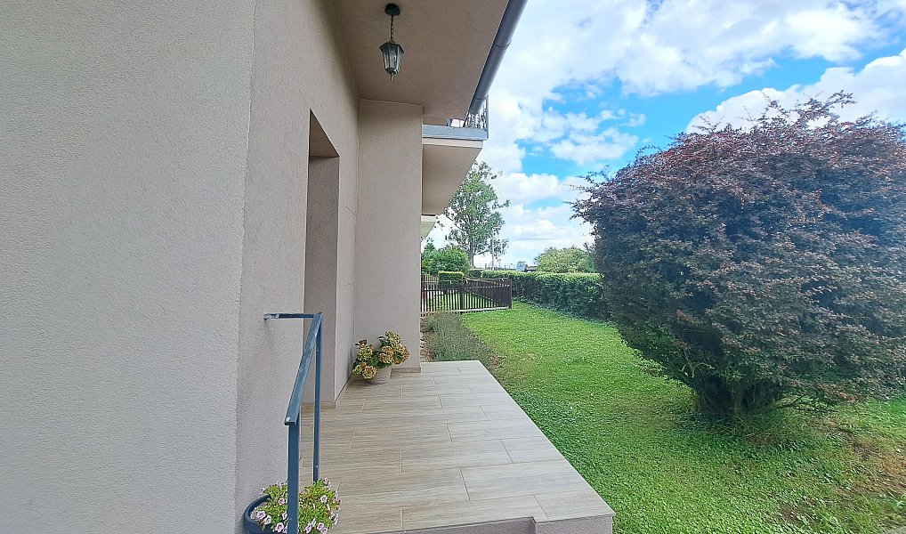 Prodej domu 200 m² s pozemkem 963 m², Břest – náhled fotky 22