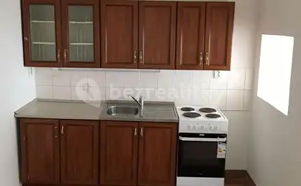 Pronájem bytu 1+1 28 m², Jankovcova, Teplice