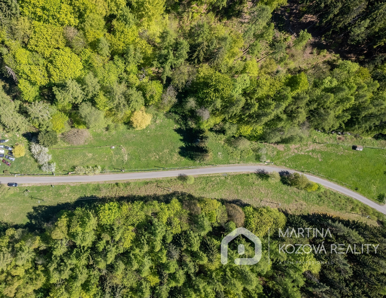 Prodej stavebního pozemku 2 552 m²