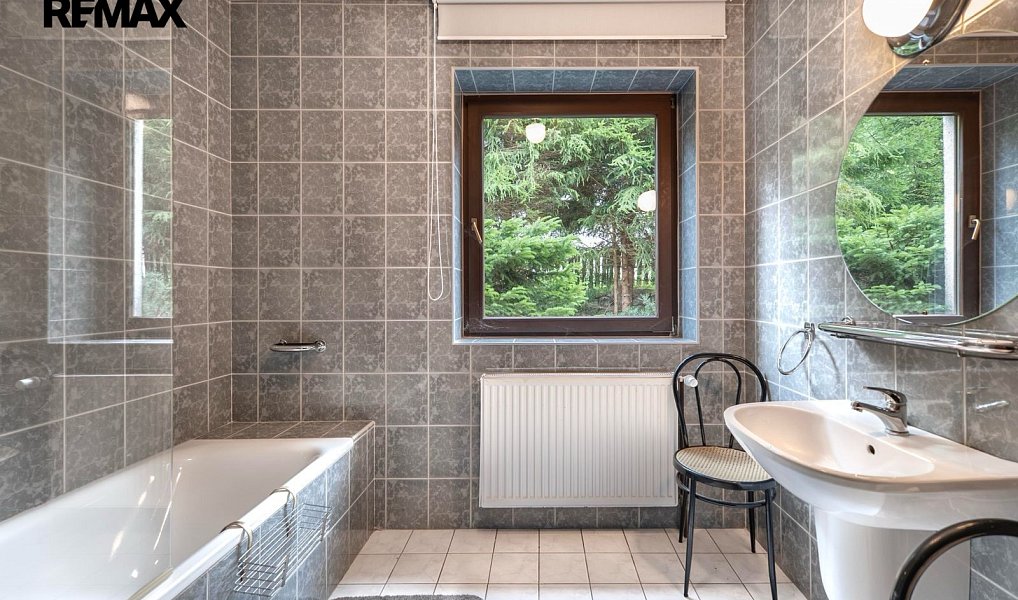 Prodej domu 239 m² s pozemkem 404 m², Harrachov – náhled fotky 6