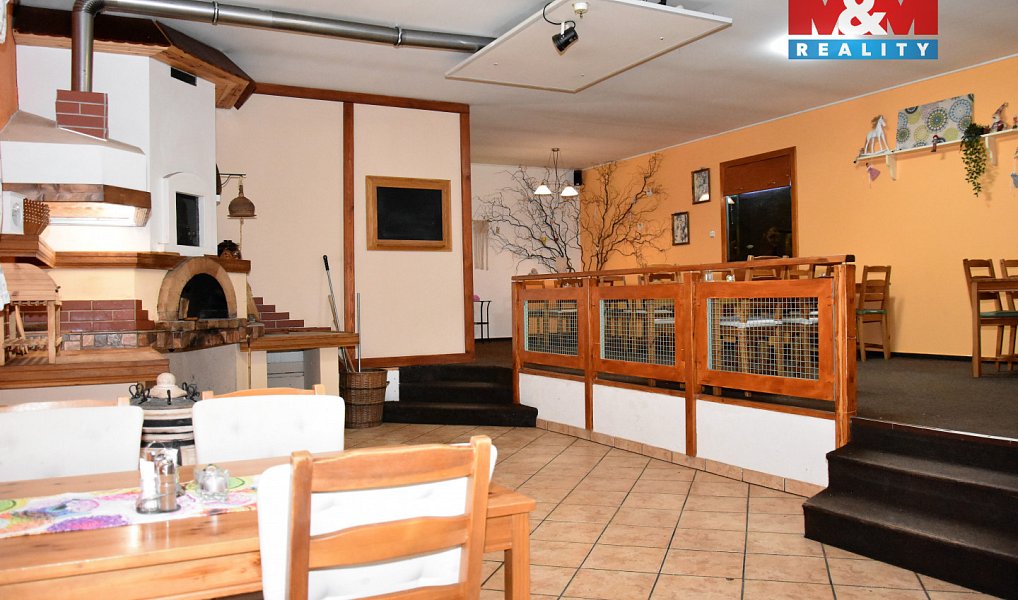 Prodej restaurace 530 m², Hukvaldy – náhled fotky 7