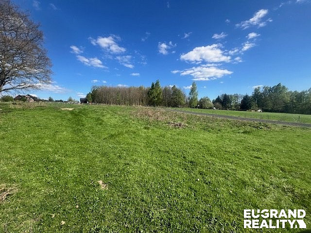 Prodej stavebního pozemku 1 366 m²