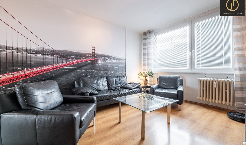 Prodej bytu 4+1 71 m², Praha – fotka 1 z 20