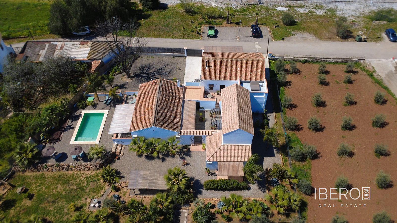 Prodej domu 232 m² s pozemkem 7 000 m²