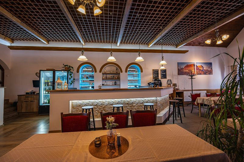 Pronájem restaurace 150 m² – fotografie 3
