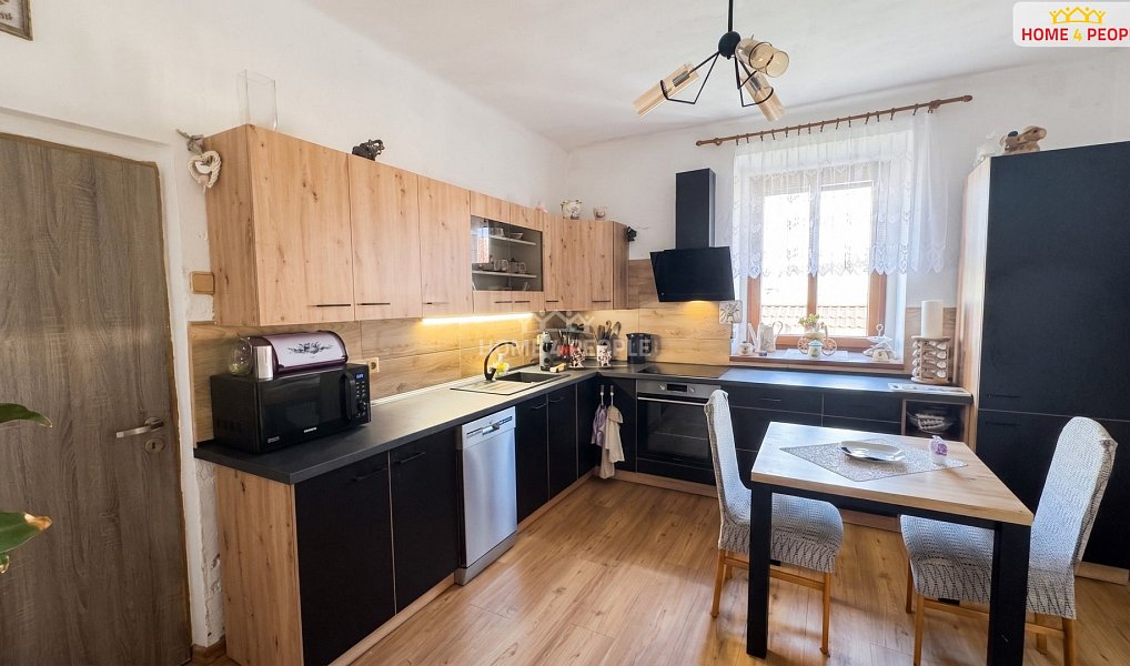 Prodej domu 188 m² s pozemkem 234 m², Hluboká nad Vltavou – náhled fotky 3