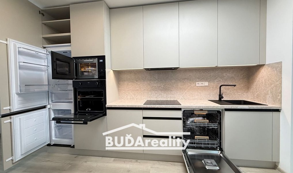 Pronájem bytu 2+kk 52 m², Zlín – náhled fotky 7