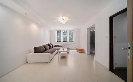Pronájem bytu 2+kk 60 m², Školská, Pardubice - Ohrazenice