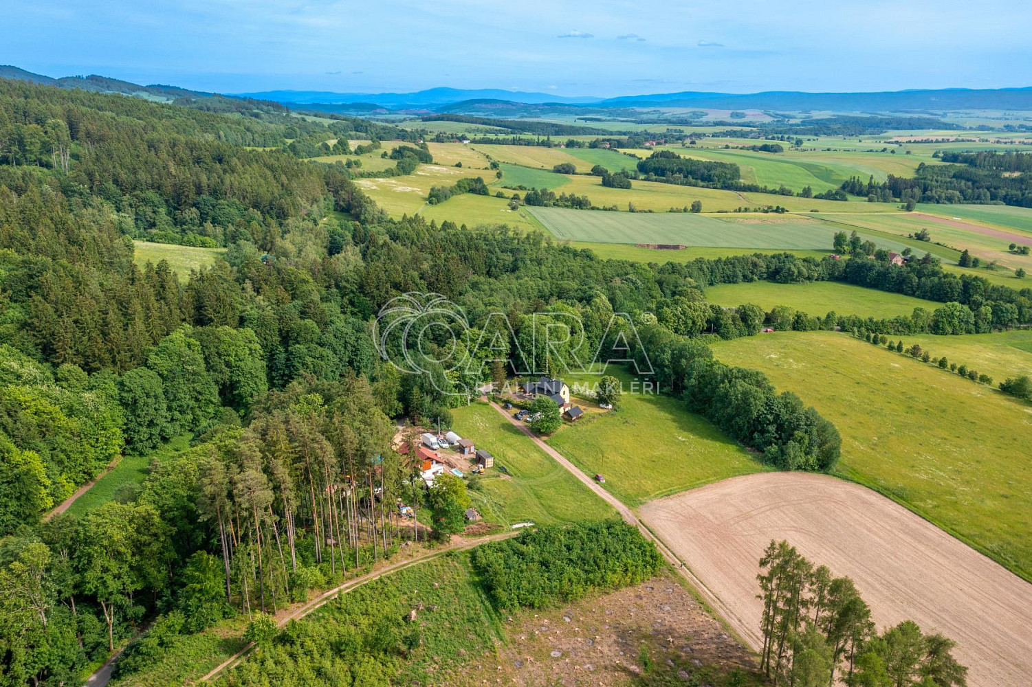 Prodej stavebního pozemku 3 146 m² – fotografie 5