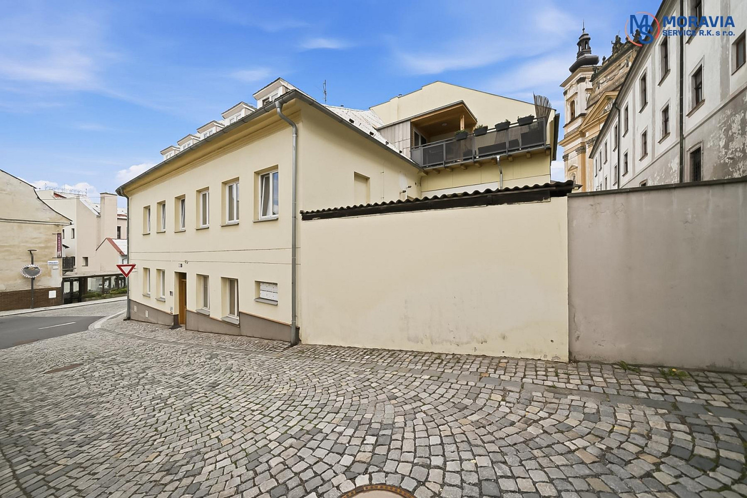 Prodej bytu 3+kk 70 m² – fotografie 2