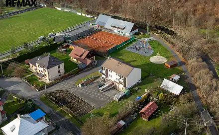 Prodej domu 366 m² s pozemkem 2 052 m², Lesní, Karolinka, okres Vsetín