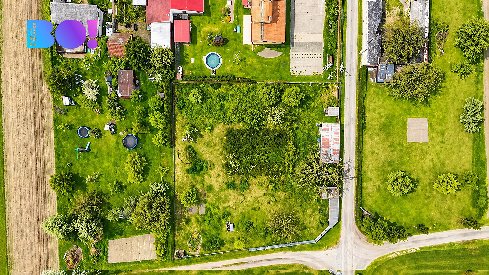 Prodej stavebního pozemku 878 m² – pohled 6