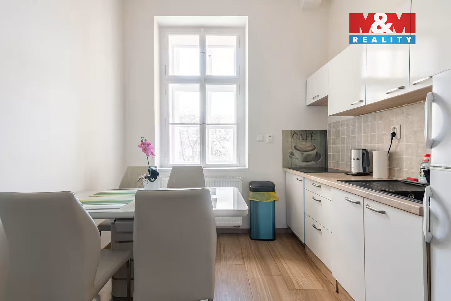 Pronájem bytu 2+kk 49 m² — photo 2