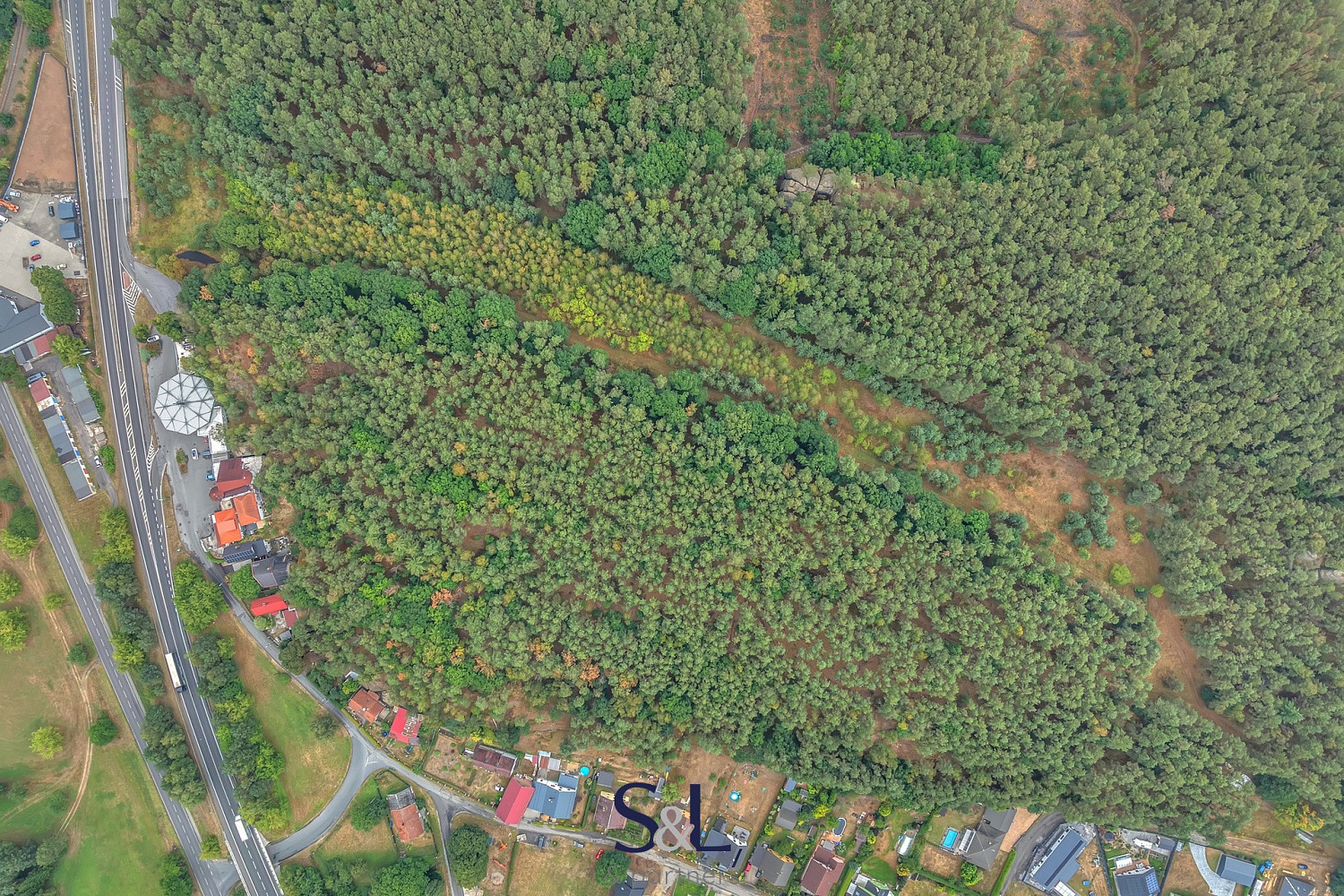 Prodej komerčního pozemku 20 062 m² – fotografie 3