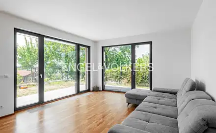 Pronájem bytu 4+kk 120 m²