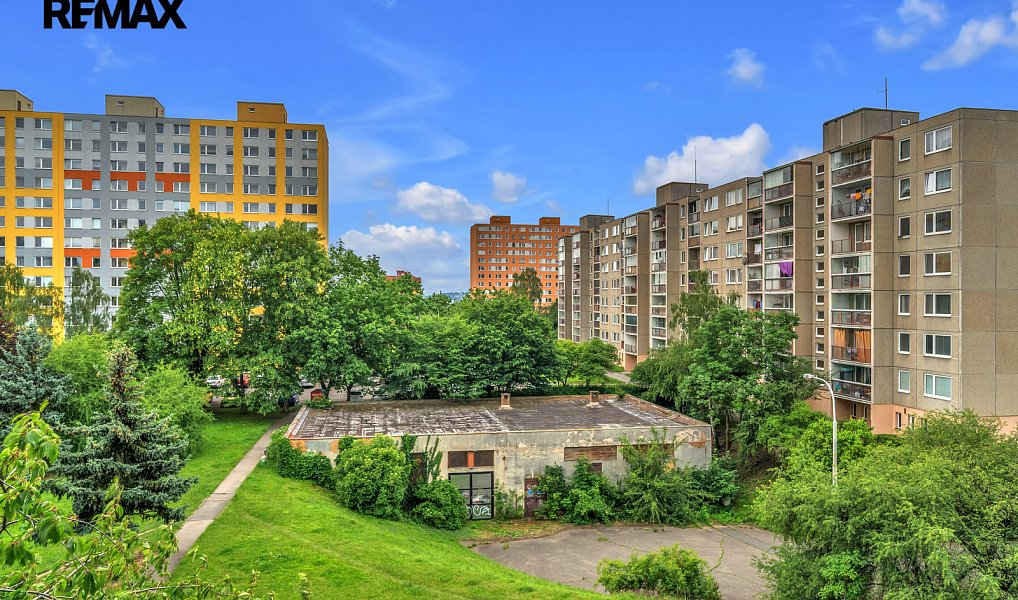 Prodej bytu 3+1 74 m², Praha – náhled fotky 28
