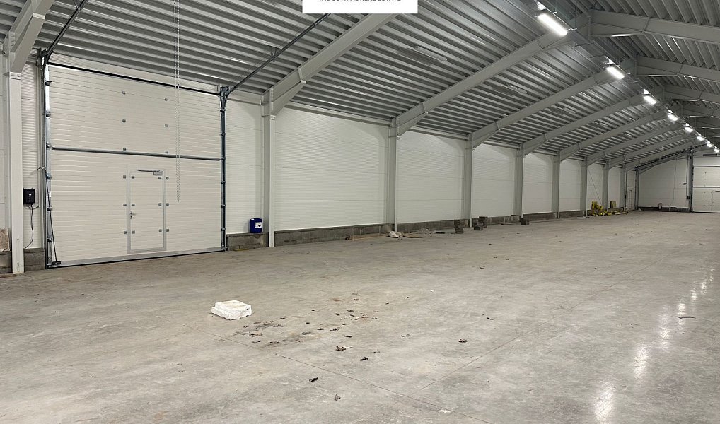 Pronájem komerčního prostoru, 1200 m², Mělník, Neratovice