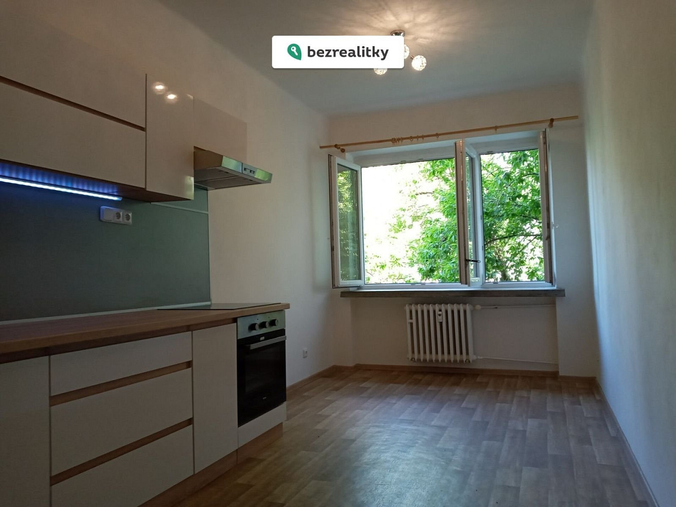 Prodej bytu 2+1 70 m² – fotografie 3