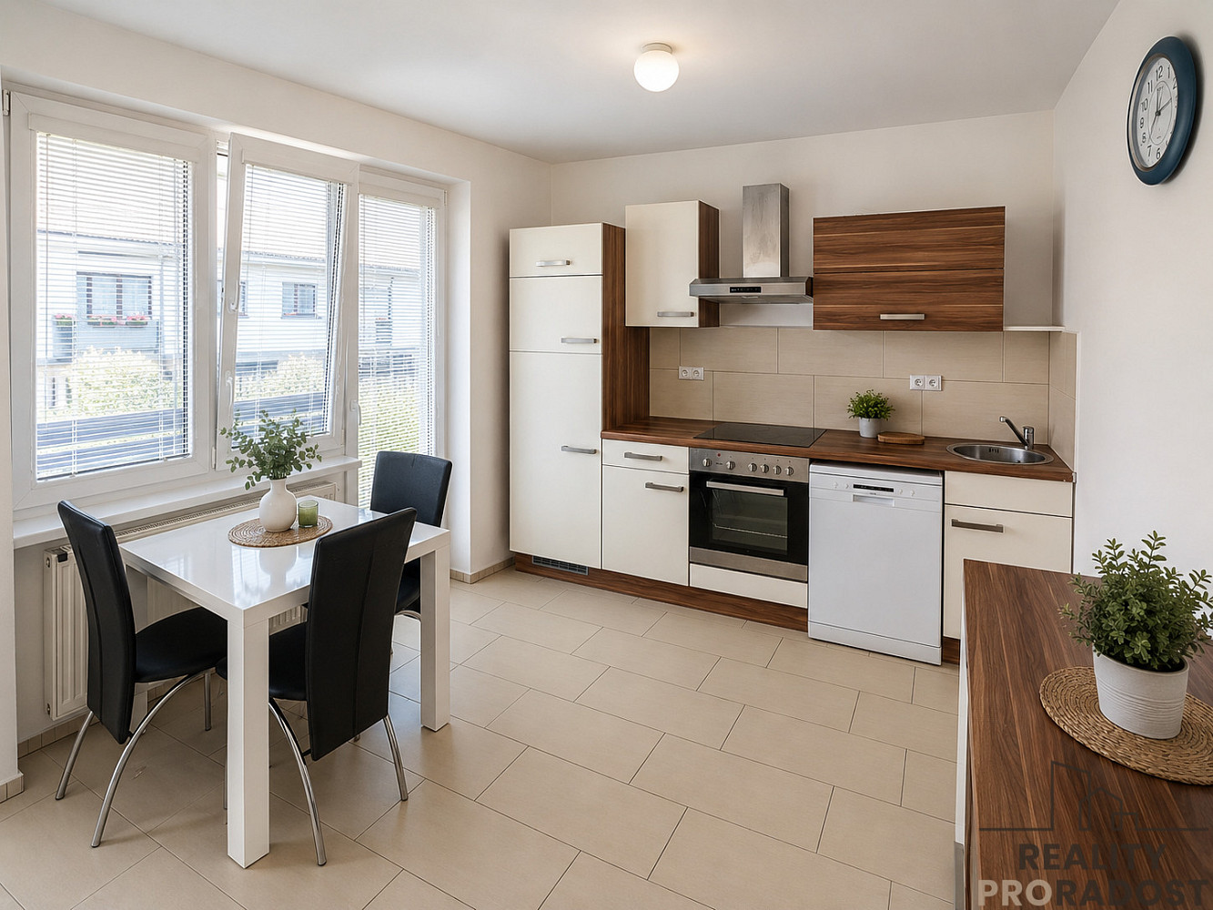 Pronájem bytu 3+1 94 m²