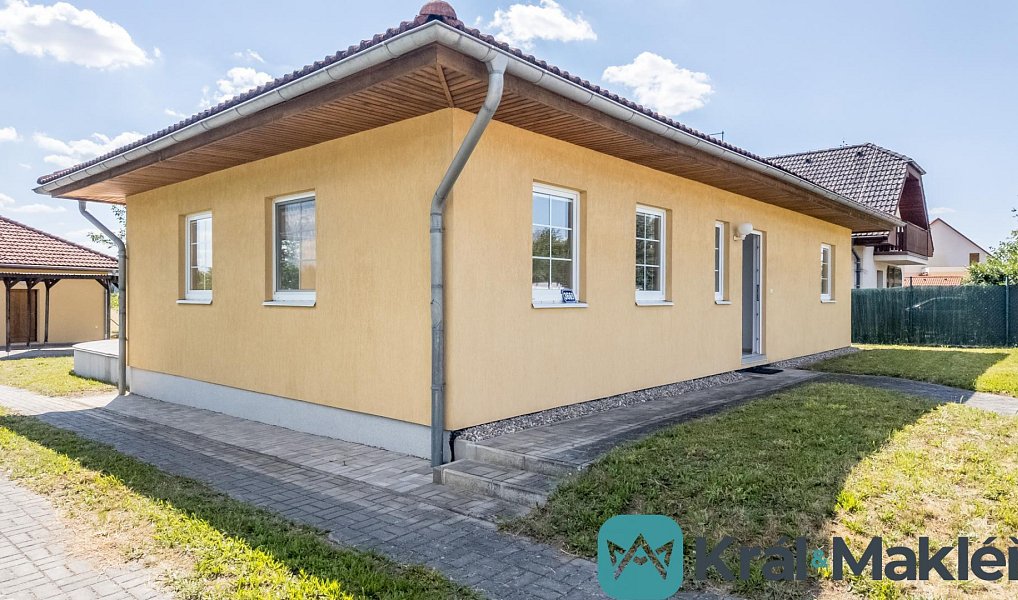 Prodej domu 110 m² s pozemkem 800 m², Mělník – fotka 1 z 34