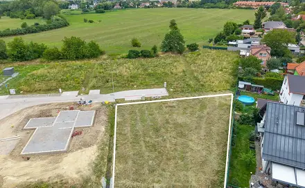 Prodej stavebního pozemku 675 m², V zatáčce, Praha 4 - Šeberov