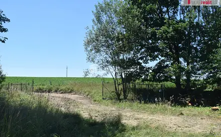 Prodej stavebního pozemku 909 m², Loukovec, okres Mladá Boleslav