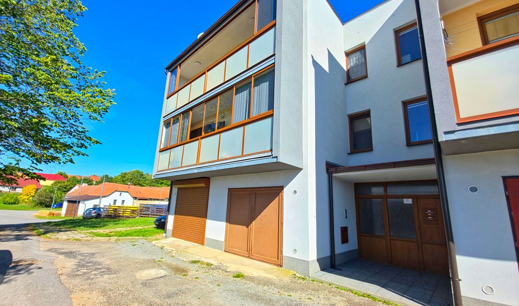 Prodej bytu 3+1 87 m², Pacov – náhled fotky 13