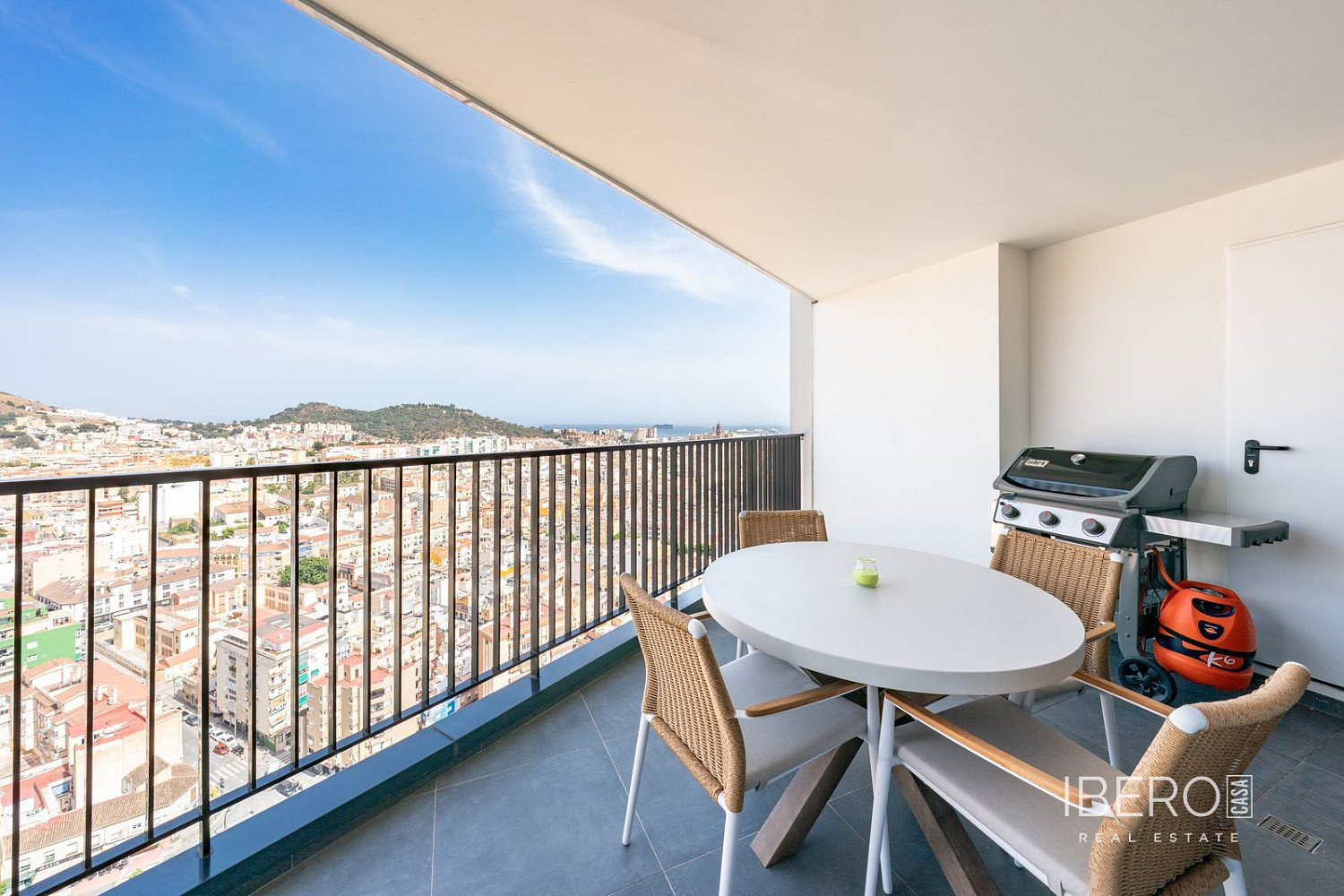 Piso 4+kk – Málaga, Centro Histórico, Centro - Vista 3