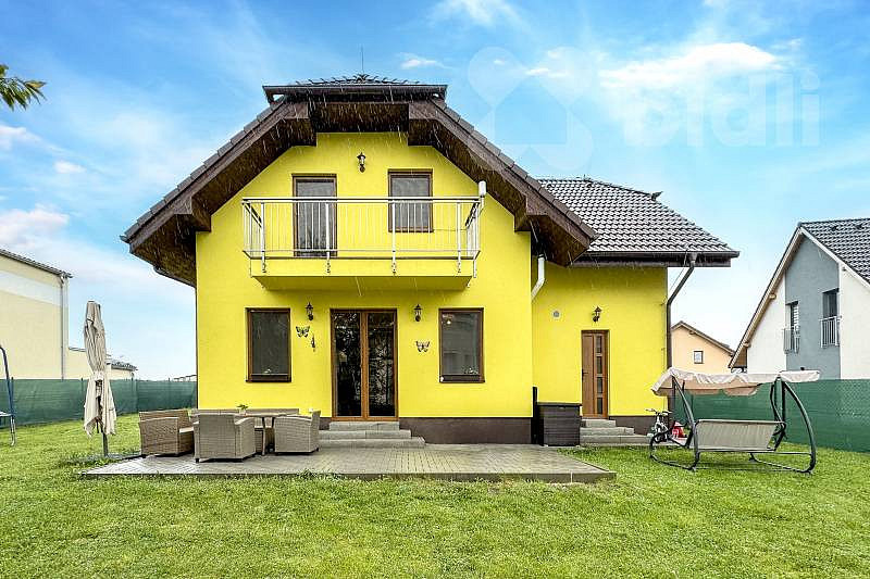 Prodej domu 160 m² s pozemkem 591 m², Jeneč