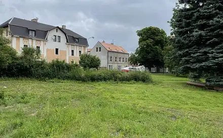 Prodej stavebního pozemku 1 000 m², Obránců míru, Osek, okres Teplice