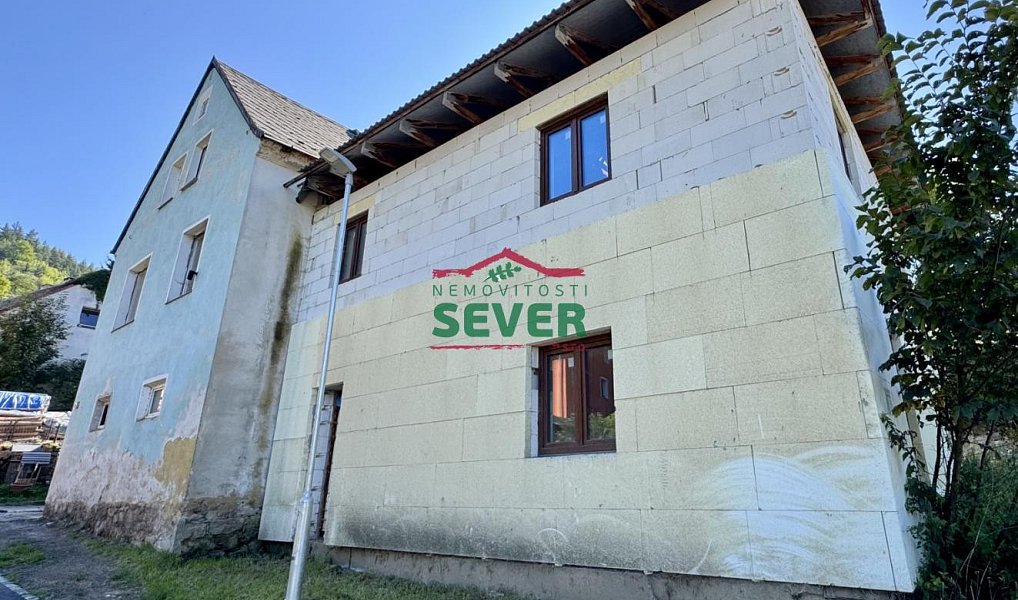 Prodej domu 150 m² s pozemkem 338 m², Loket – fotka 1 z 24