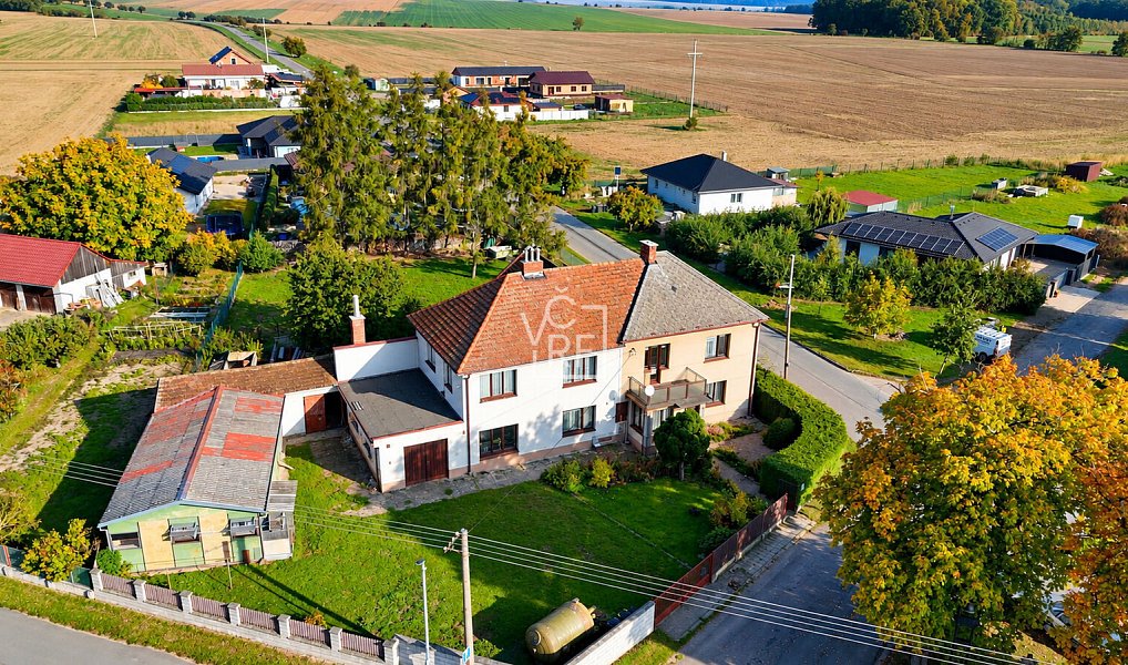 Prodej domu 290 m² s pozemkem 991 m², Nechanice – náhled fotky 4