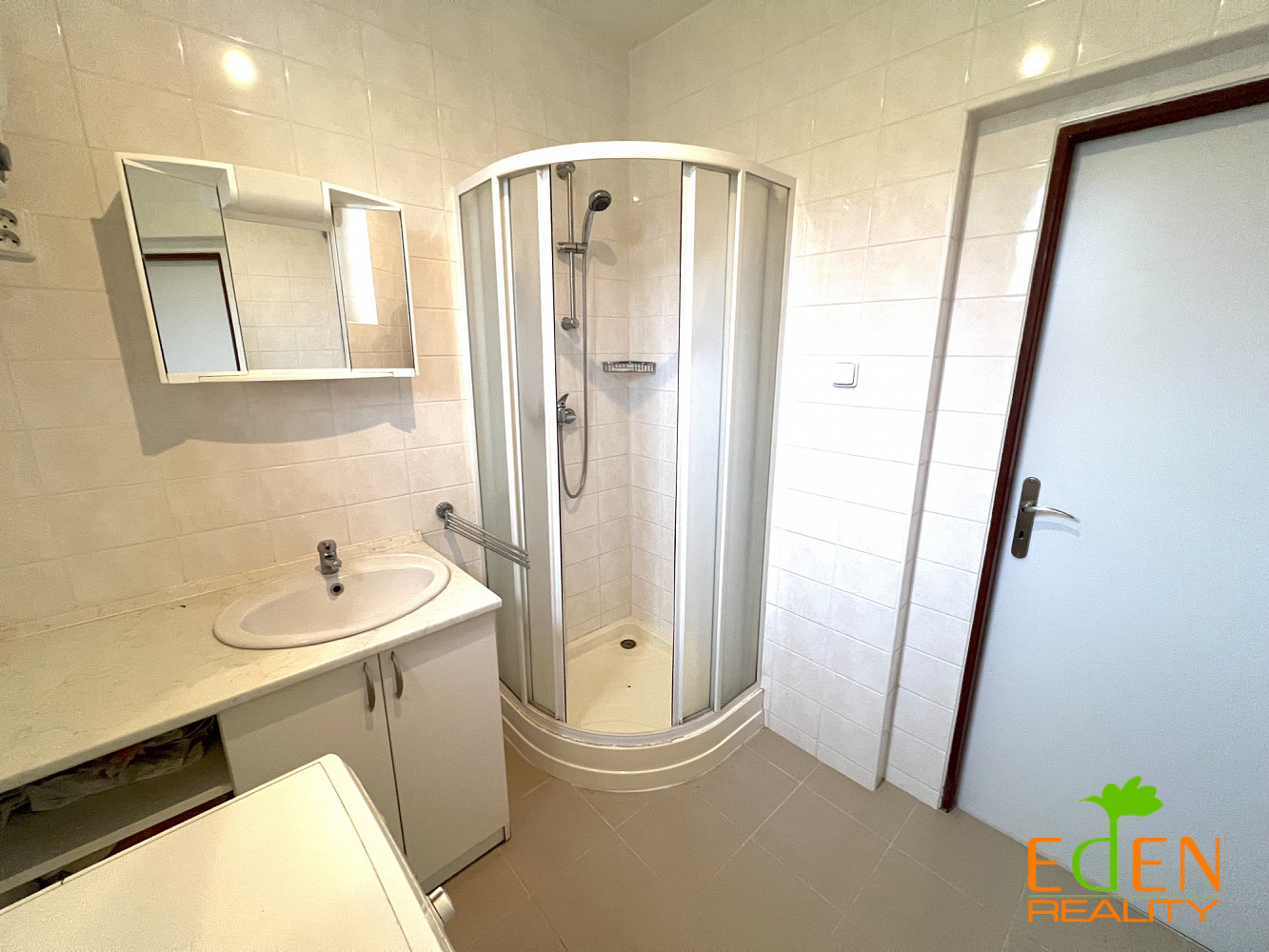 Prodej domu 135 m² s pozemkem 878 m² – fotografie 4