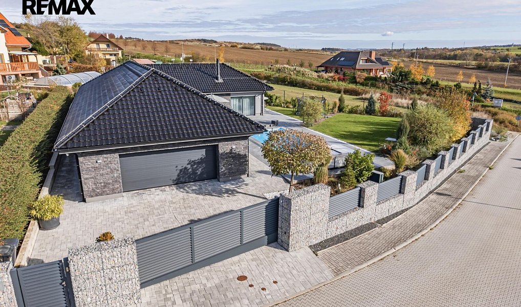 Prodej domu 221 m² s pozemkem 1 036 m², Královice – náhled fotky 13