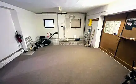 Pronájem obchodních prostor 71 m², Jižní, Uherské Hradiště - Mařatice
