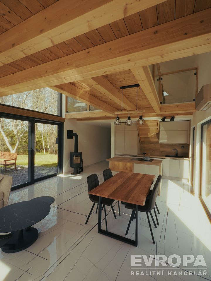 Prodej domu 100 m² s pozemkem 607 m²