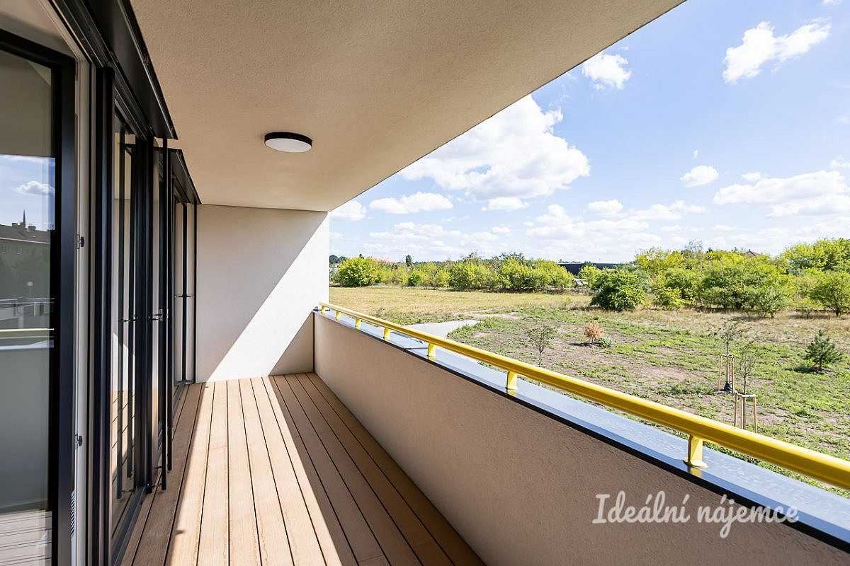 Pronájem bytu 2+kk 52 m² – fotografie 4