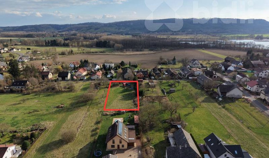 Prodej stavebního pozemku 1 653 m², Žďár – náhled fotky 2