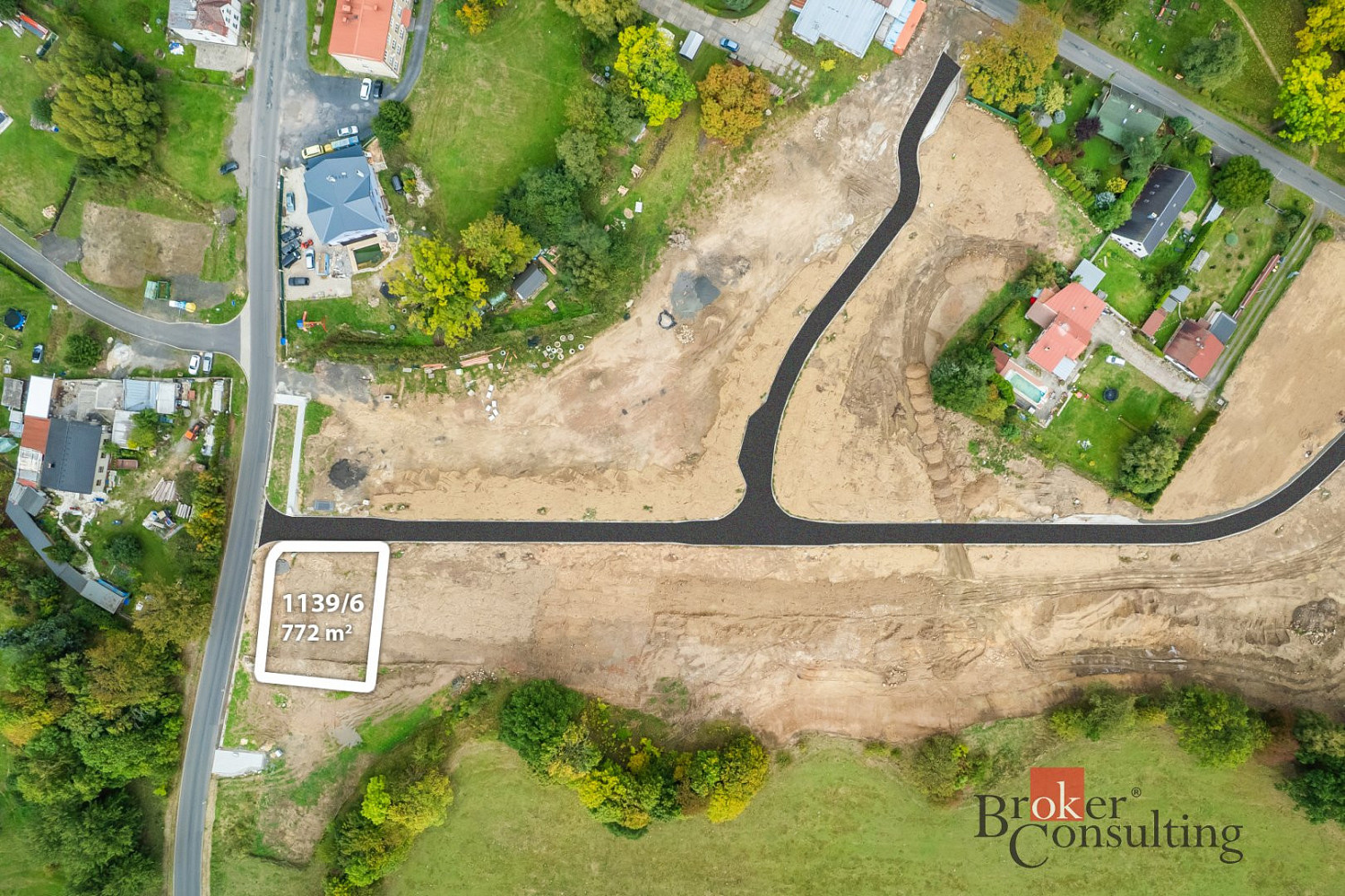 Prodej stavebního pozemku 772 m² – fotografie 4