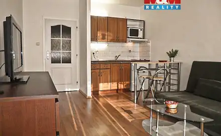 Pronájem bytu 1+kk 28 m²