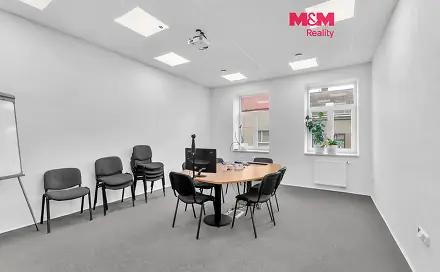 Pronájem kanceláře 136 m², Ruská, Jičín - Pražské Předměstí