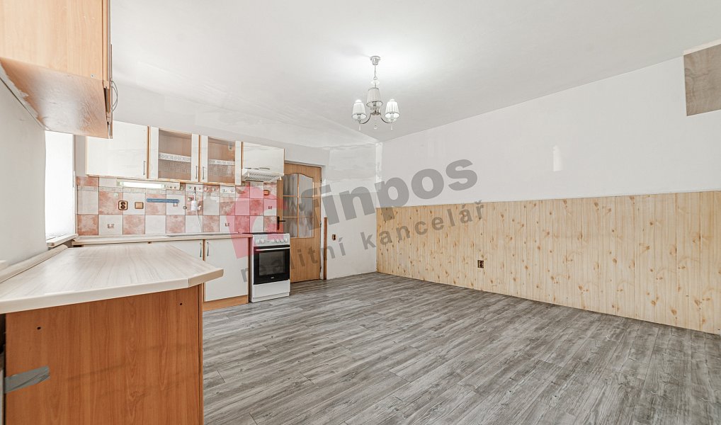 Prodej domu 278 m² s pozemkem 6 879 m², Světlá Hora – náhled fotky 8