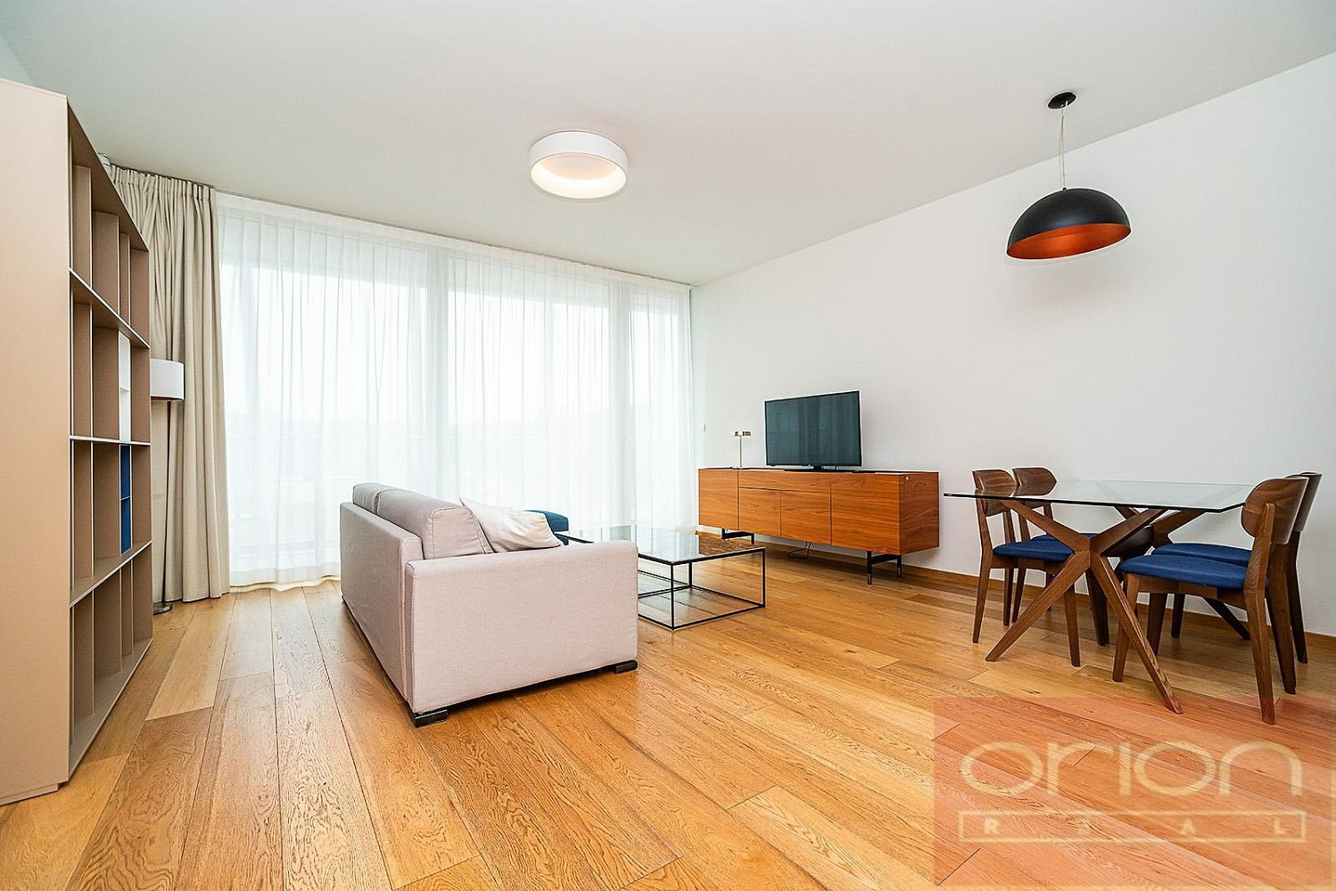 Pronájem bytu 2+kk 70 m² – fotografie 2