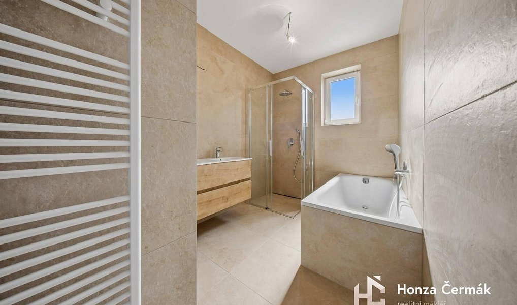 Prodej domu 130 m² s pozemkem 171 m², Oslavany – náhled fotky 14