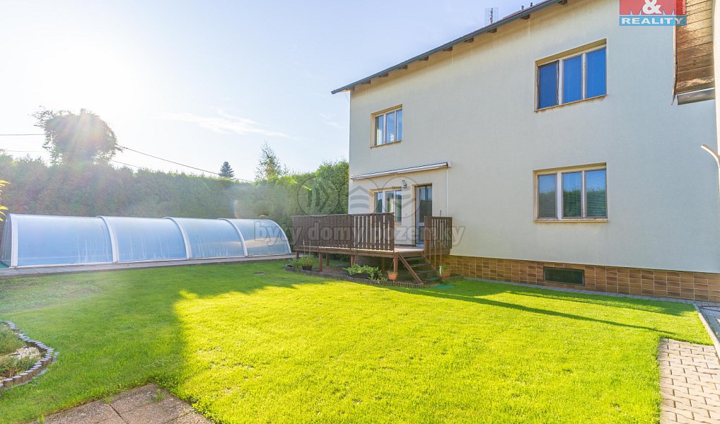 Prodej domu 228 m² s pozemkem 939 m², Chotěbuz – fotka 1 z 30