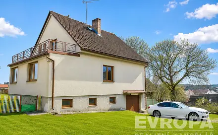 Prodej domu 263 m² s pozemkem 1 178 m², Loket - Němčice, okres Benešov